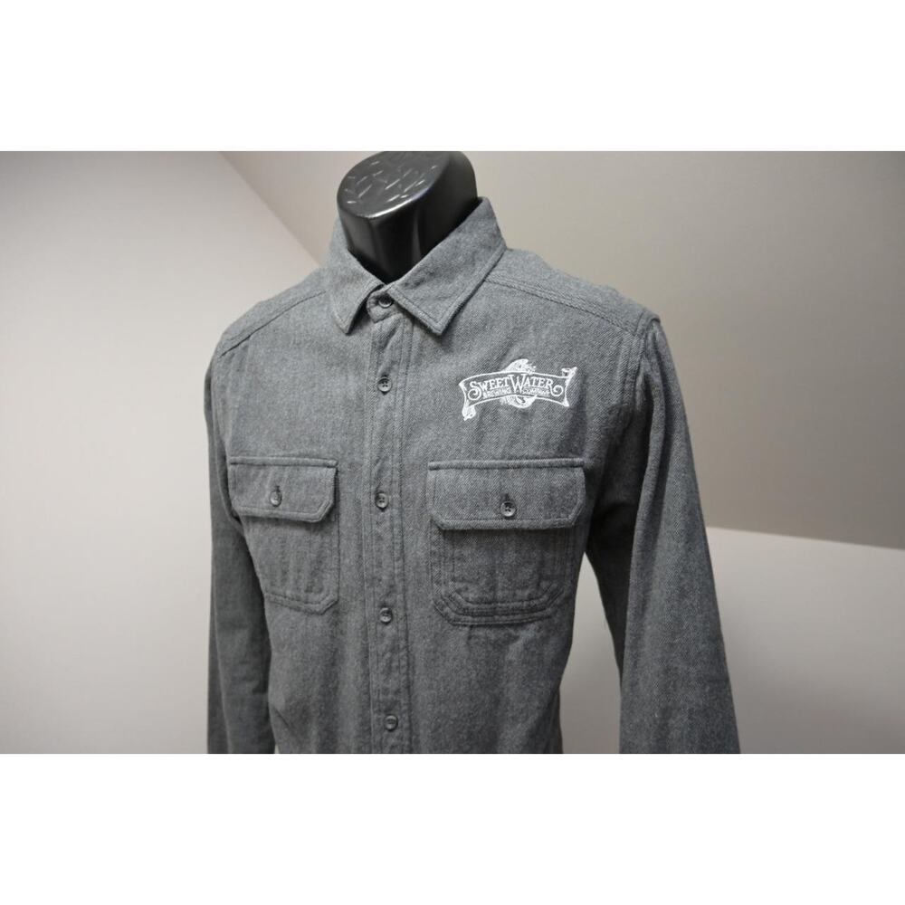 Kavu Camp Shirt Gray Button Up SweetWater Brewing Hiking Trekking Mens Medium